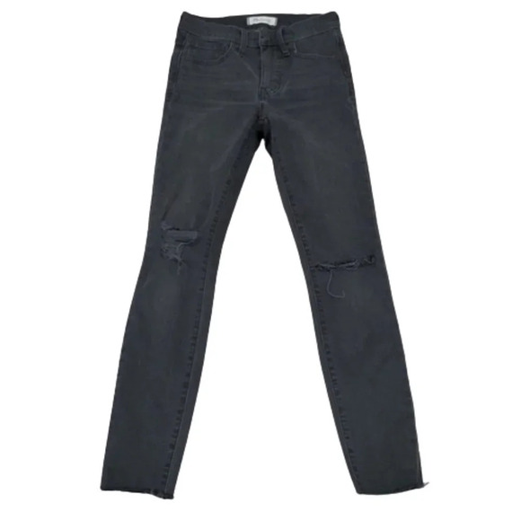 Madewell 9" High-Rise Skinny size 24 Black distressed with raw hem - Picture 1 of 9